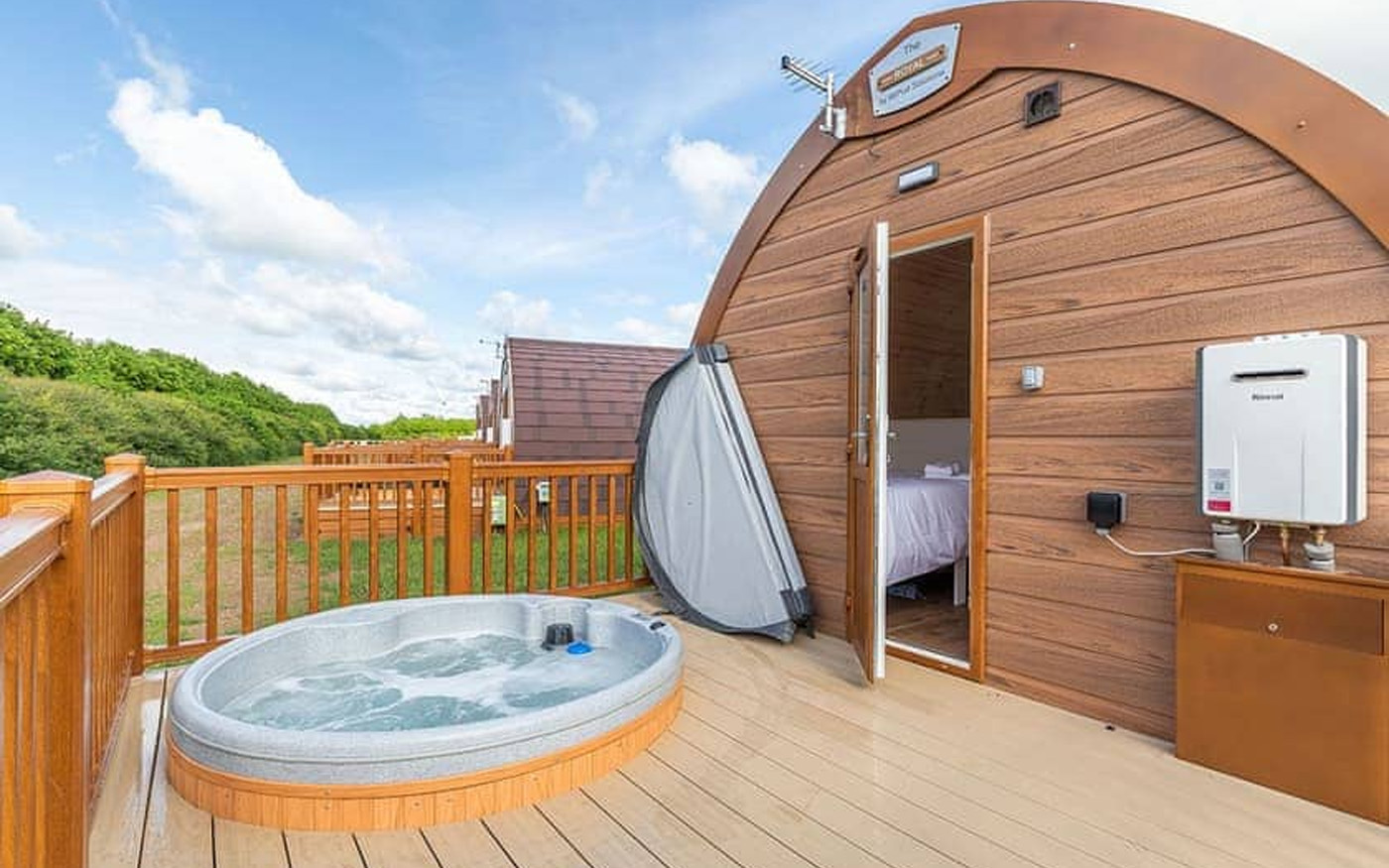 Glamping Pod Holidays East Yorkshire | High Farm Holiday Park